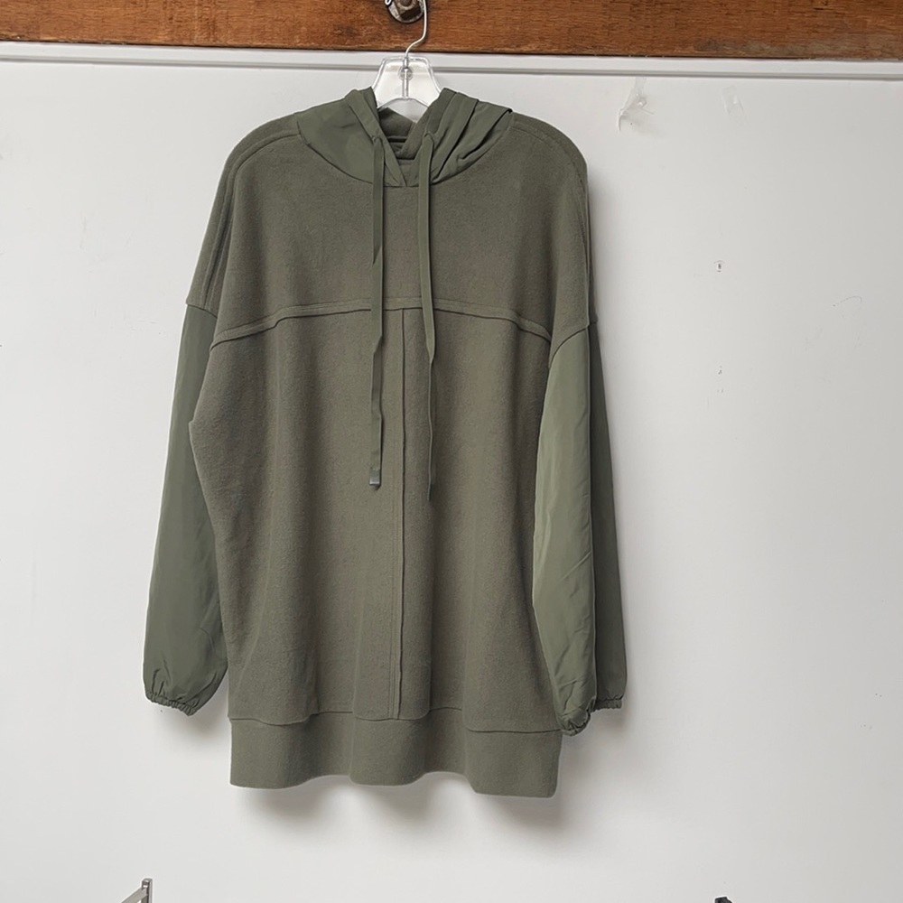 ALO Sweatshirt